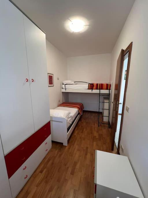 Giuly Beth'S House Apartment Brenzone sul Garda Exterior photo