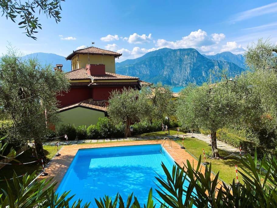 Giuly Beth'S House Apartment Brenzone sul Garda Exterior photo