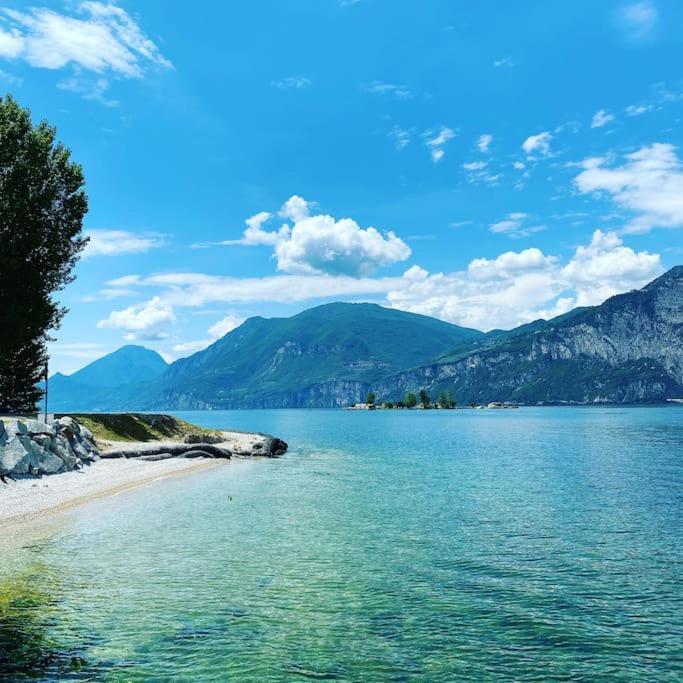 Giuly Beth'S House Apartment Brenzone sul Garda Exterior photo